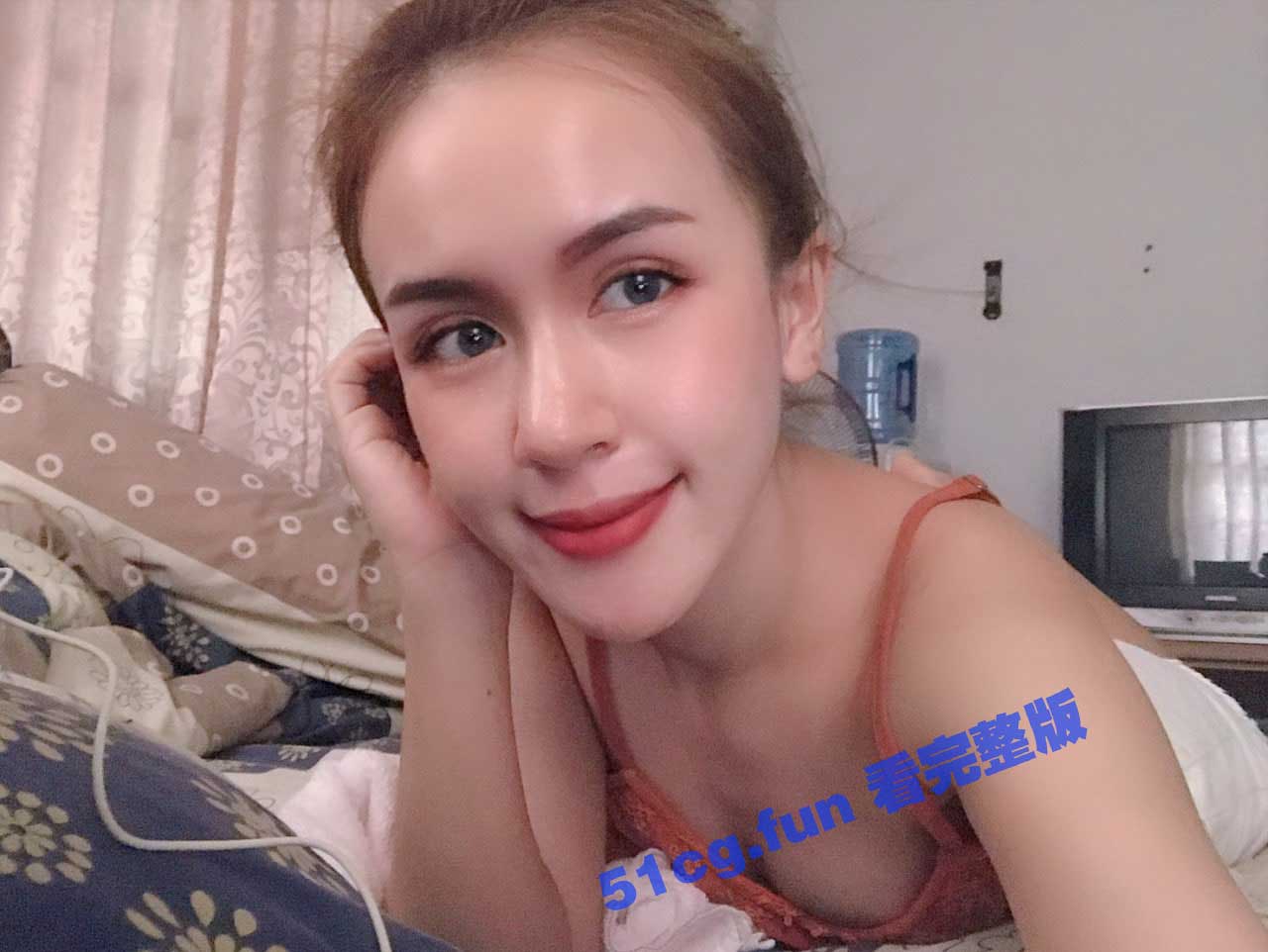台湾网友TG分享交换自己的混血小女友被疯传
