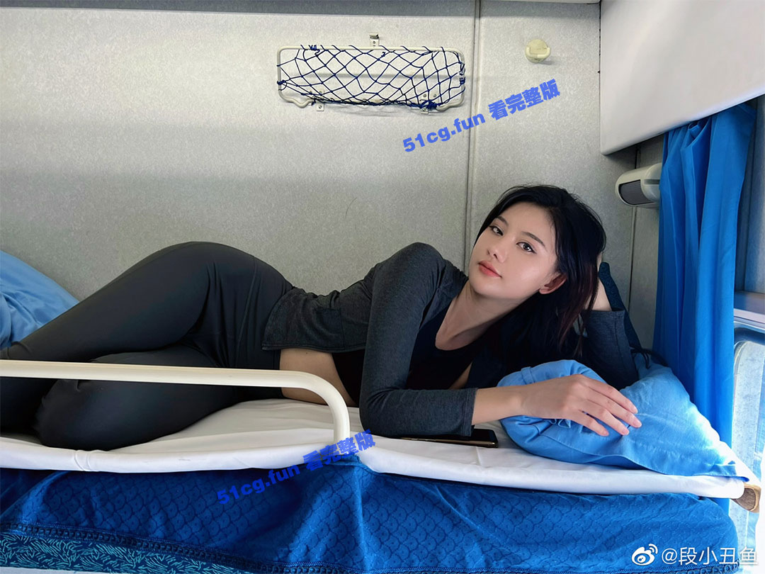 阿朱 火车卧铺 火车媛 菜市场媛 教室媛 地铁媛 推特近期视频合集 都在这里！！！ #阿朱啊 #就是阿朱啊