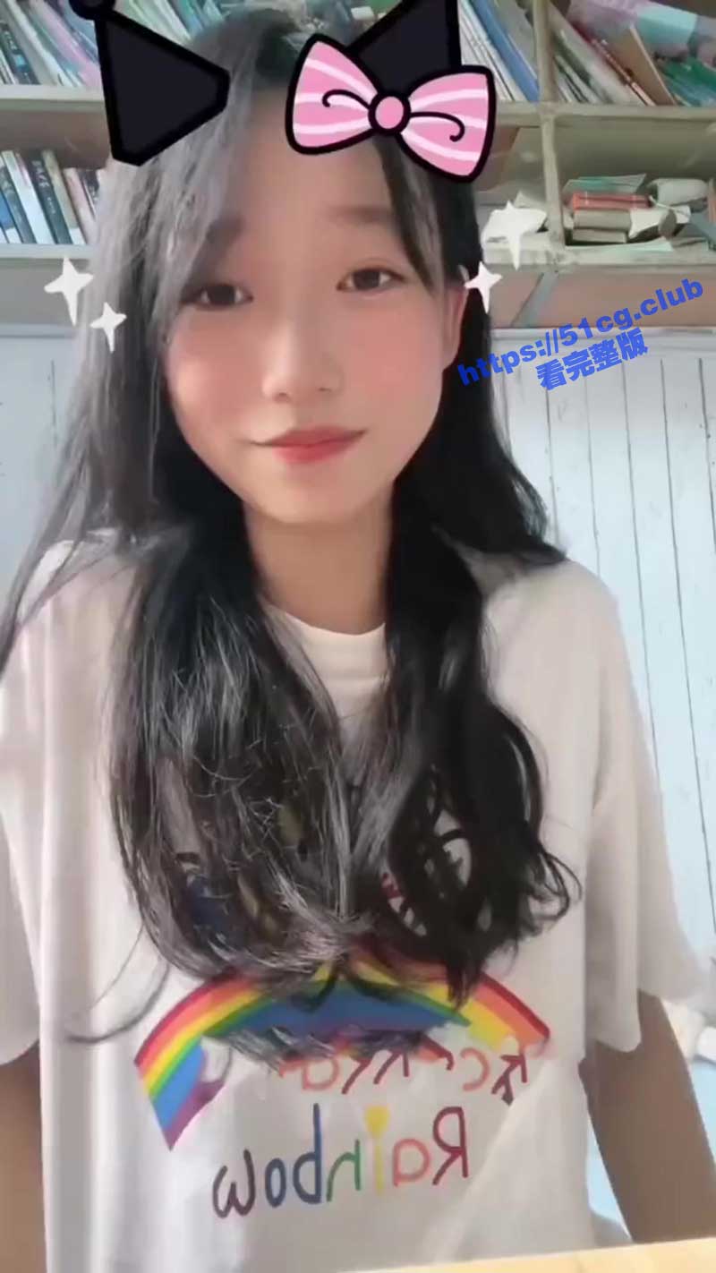 大一新生推特网红沈娇娇 因家庭贫困无法凑齐学费而下海 露脸私拍视频流出