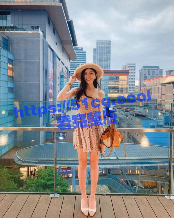 淘宝高级服装模特，和男朋友开心的一天！