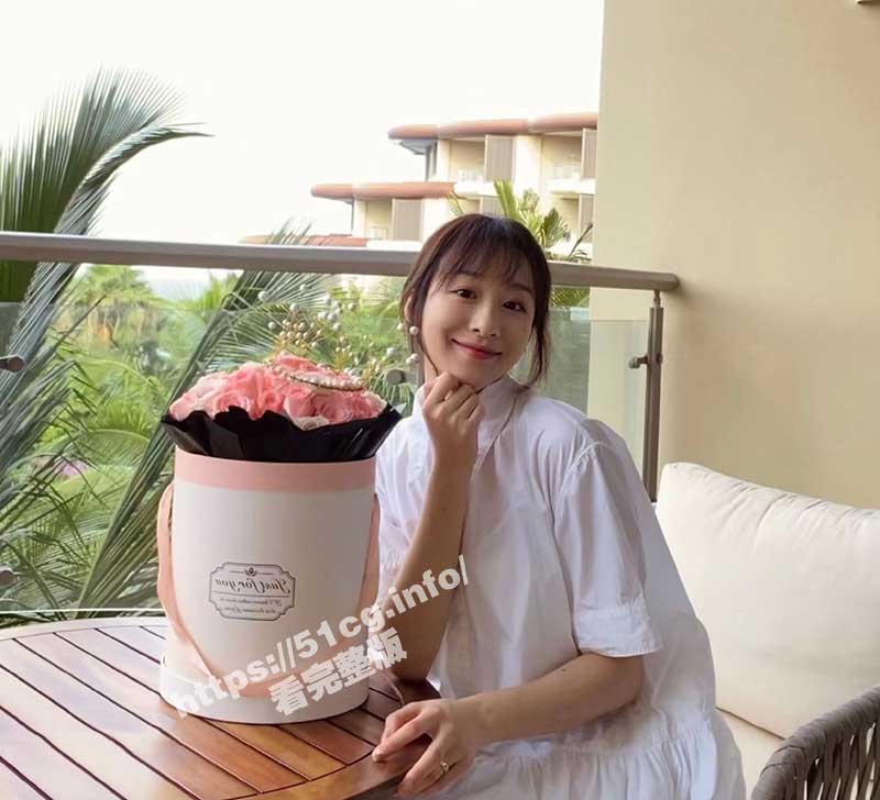 上海小清新系极品美女叶璇 金主伴游视频曝光