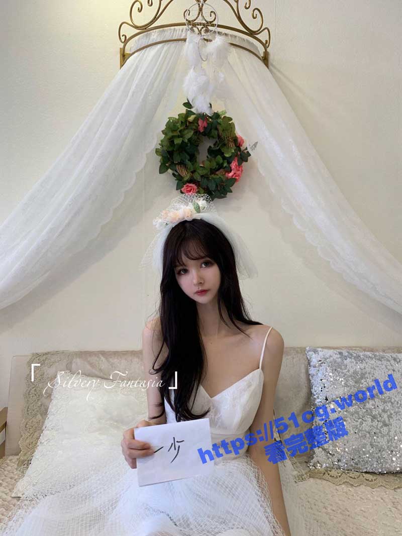 一少举牌系列 最新作品 超高颜值小姐姐身穿婚纱 举牌自慰