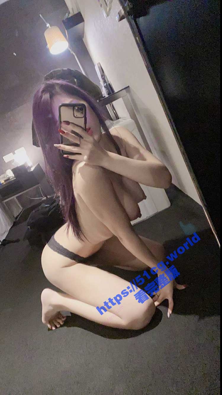 QKXAcKtT_o.jpg