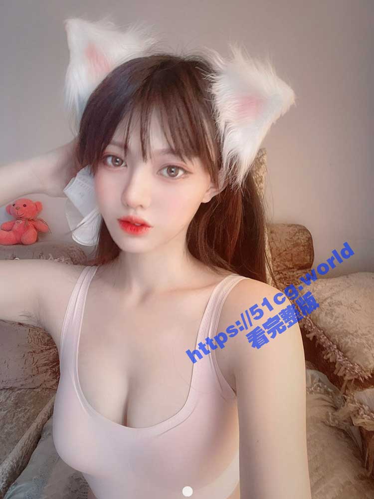 绝美网红女神 可盐可甜狐狸小妖 最新露脸私拍 极品蜜桃臀美乳大长腿合集