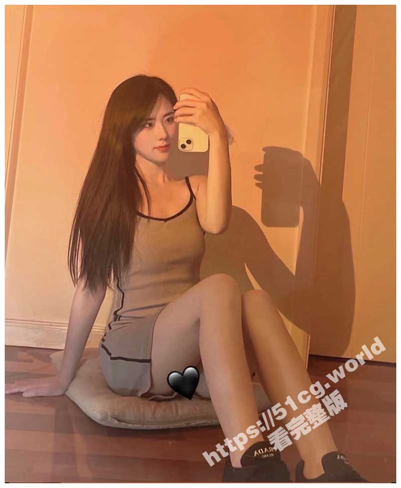 反差泄密 舞蹈学院校花 张凤莲 人美不但逼遭罪 而且屁眼也遭罪