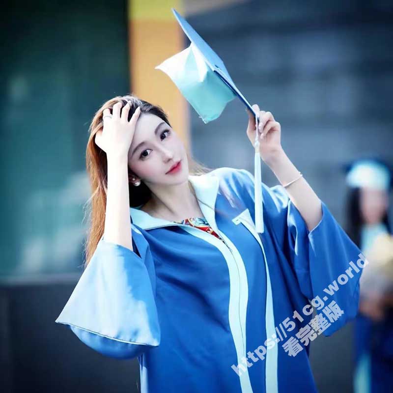 百万粉丝抖音主播「九亿」春光乍泄！卸妆直播露出胸垫闪现走光