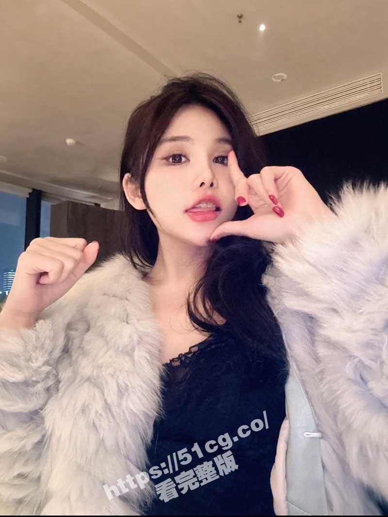 Liuyue的主页-(1).00_00_04_21.Still002.jpg
