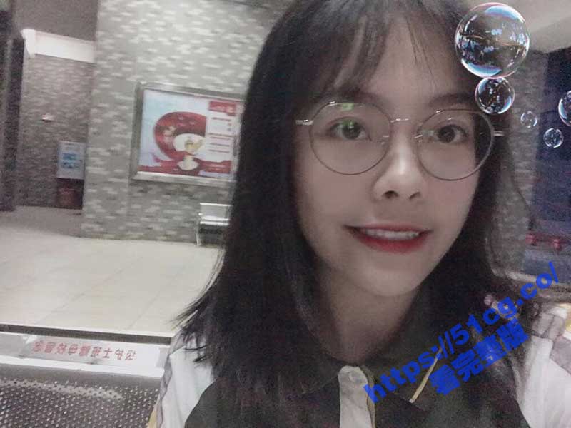 前女友系列 广东岭南职业技术学院 02年反差骚母狗庚晓晴 日常私密曝光