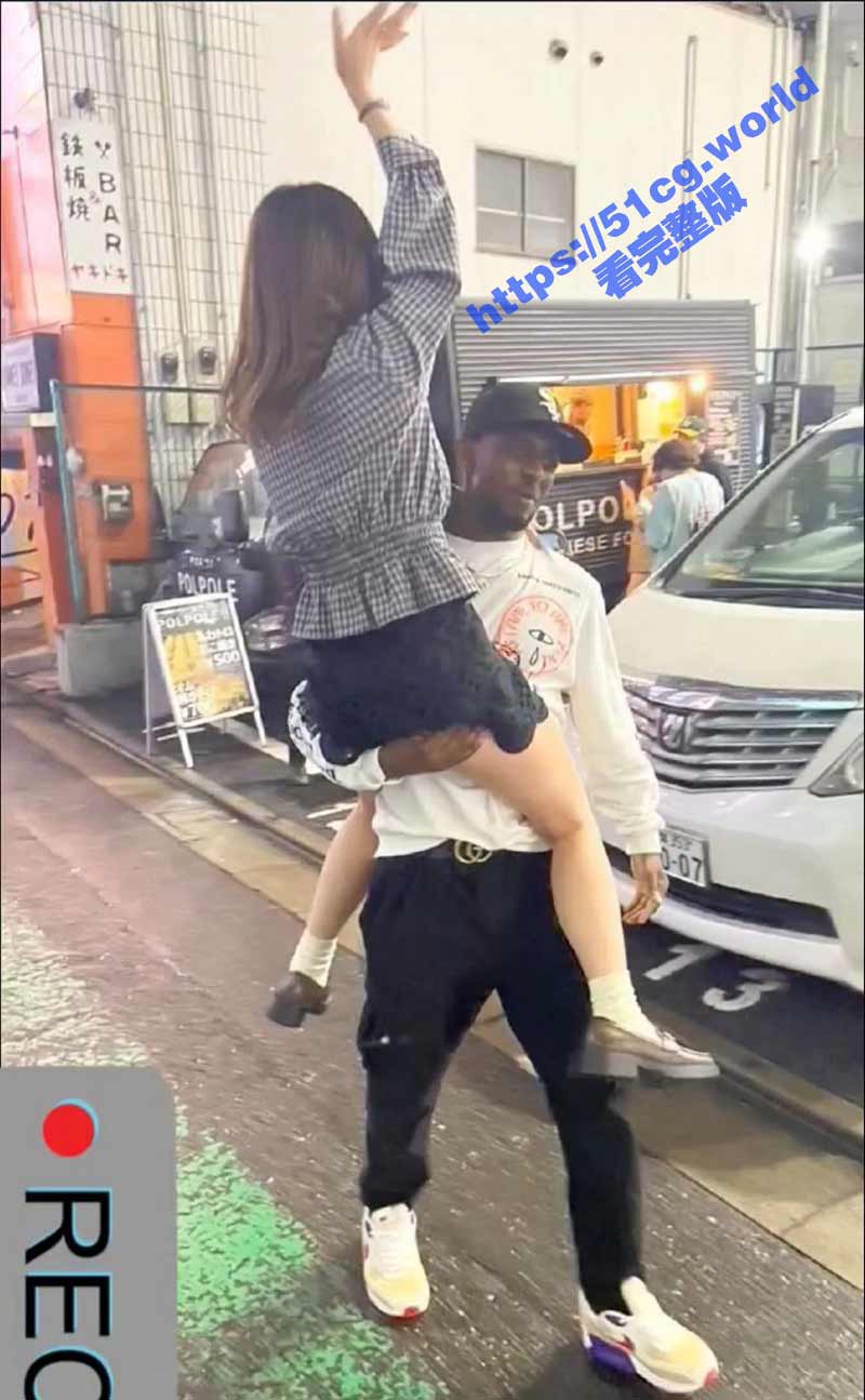 广州小学妹 孙乐瑶 和黑人外教的幸福生活