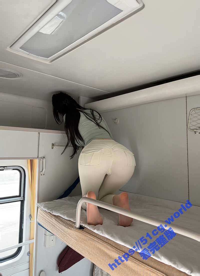 1-(11).jpg