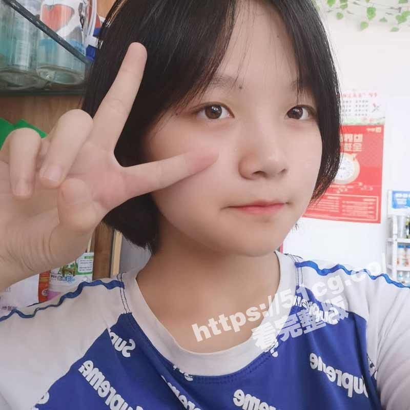 超清纯短发辣妹 大尺度私拍 饥渴萝莉巨乳嫩鲍 喜欢用笔自慰！