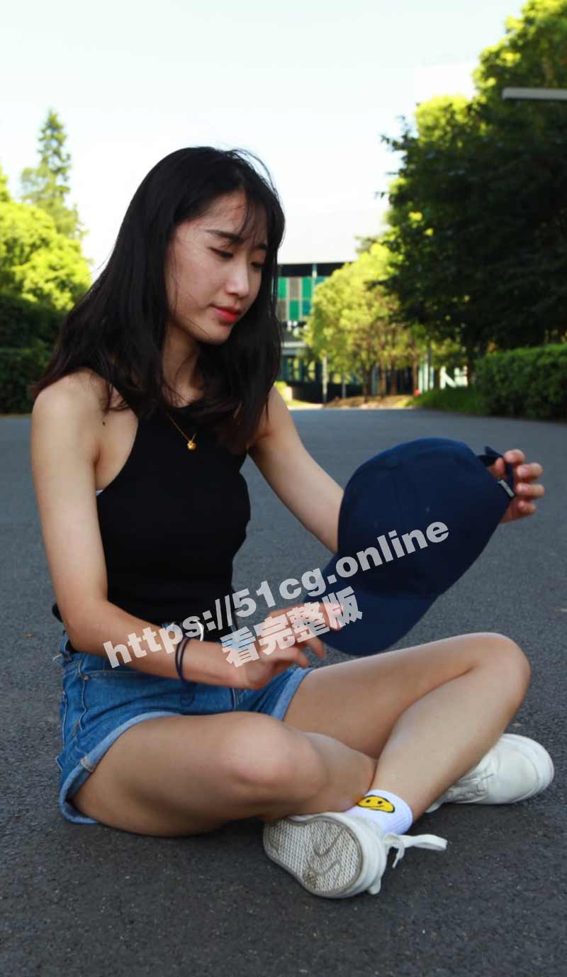 精品自拍 上海94年高挑学生妹 桑梦珍 啪啪视图被前男友流出