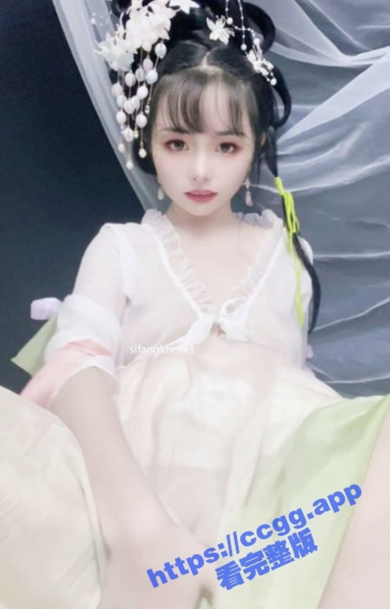 二次元爆机少女 喵小吉 COS赛博朋克春日野穹 身穿丝袜露穴挑逗香艳诱人！