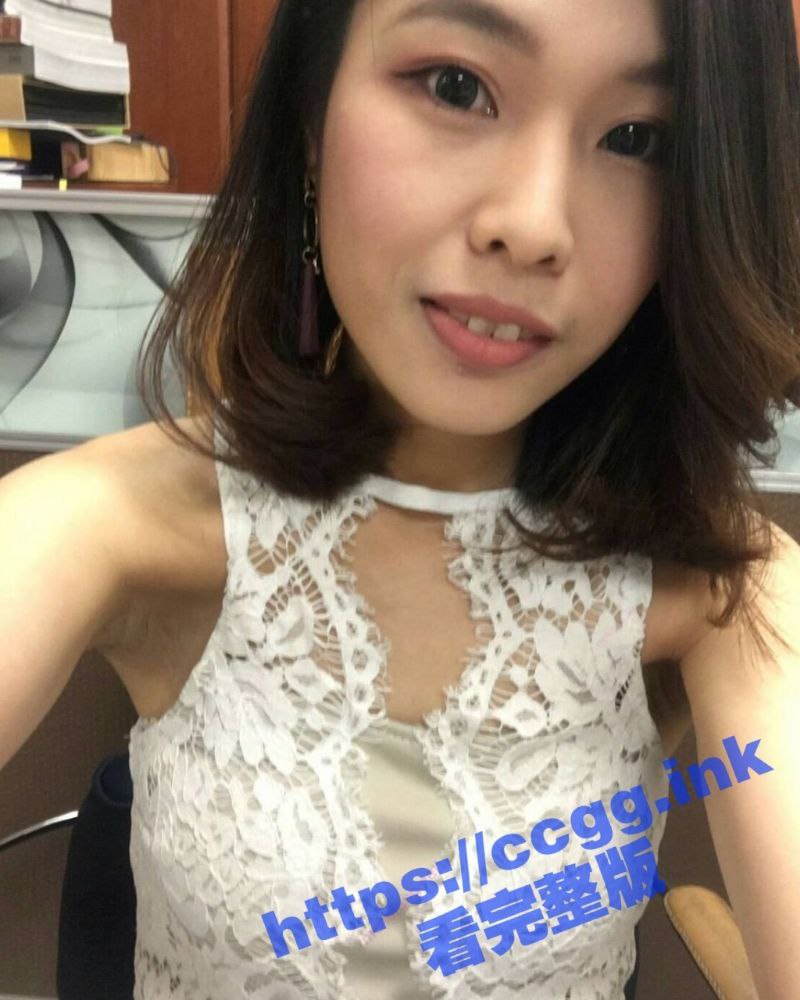 人前女神人后反差婊！台湾打工少妇「萱萱」背着老公找公司小鲜肉玩刺激 台腔叫床真好听！