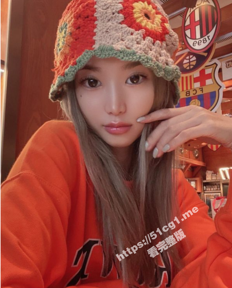国外留学生 北京瑶瑶（lonelymeow）OF 收费福利 被老外的大洋屌内射 灌满骚逼！