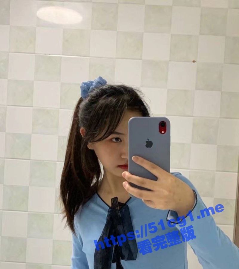 年轻的身体真有战斗力！广州华南师范大学大一小情侣床上激情大战 私房视频被泄密