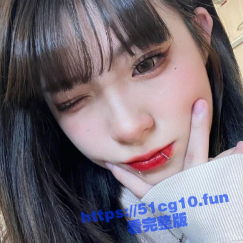 台湾高冷网红 医美助理「赵小晴」露脸反差婊啪啪视频流出 女上位疯狂摇摆！
