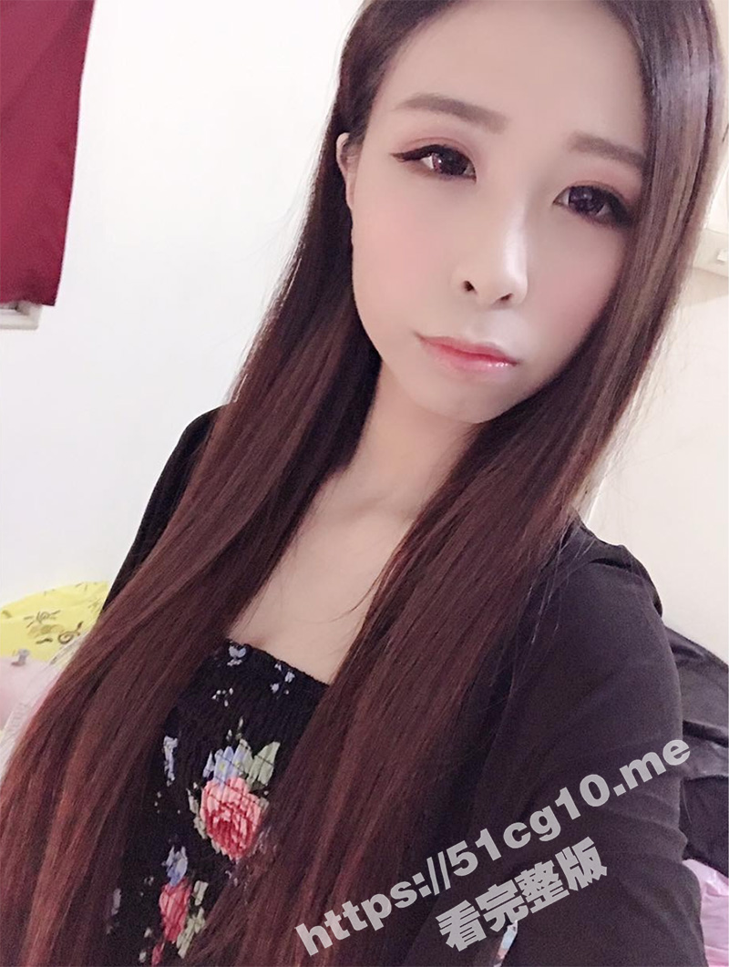 台北101夜店驻场陪酒妹 小慧 金主花重金请出台 3P视频流出！