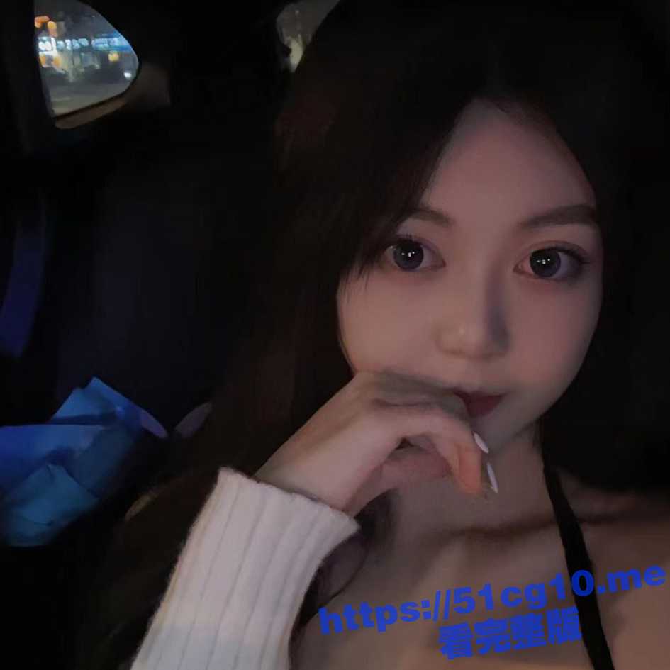 这届网友真给力 看个探花能扒出身边的朋友原来是做外围的 人前人后俩模样啊