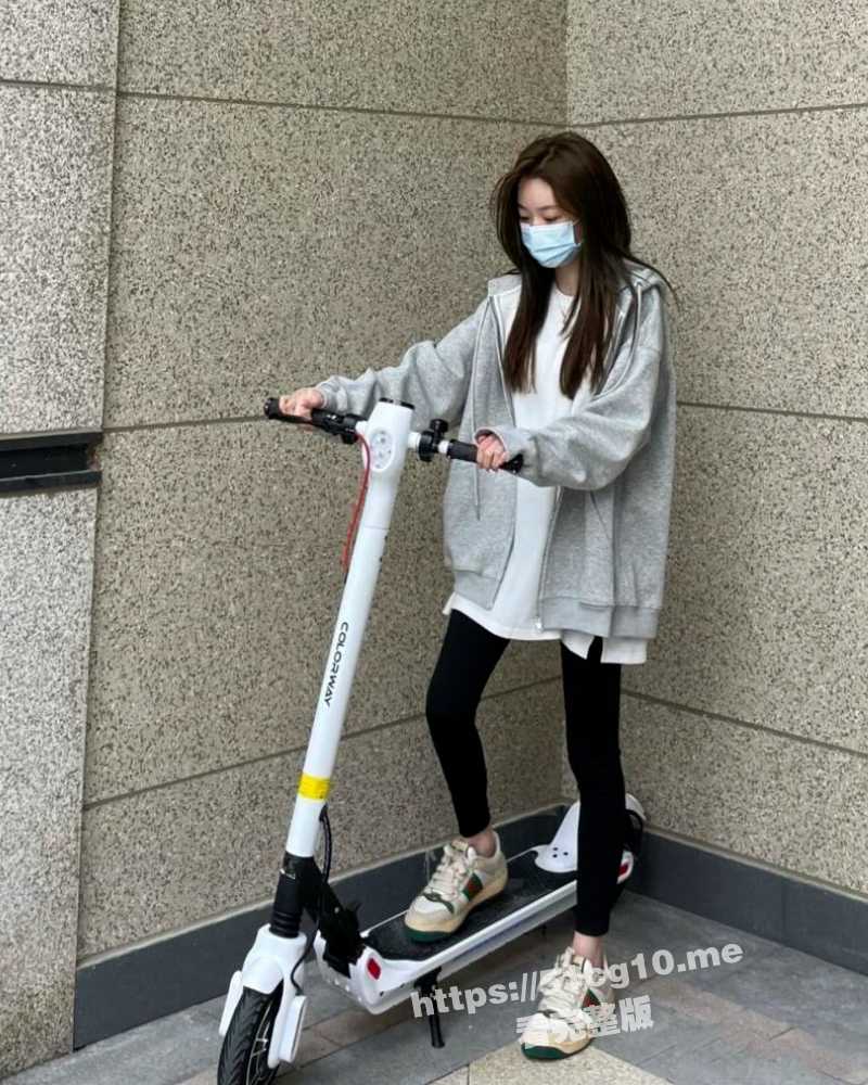 10酒吧搭讪干到空姐全过程 语音清晰.00_00_36_28.Still108.jpg