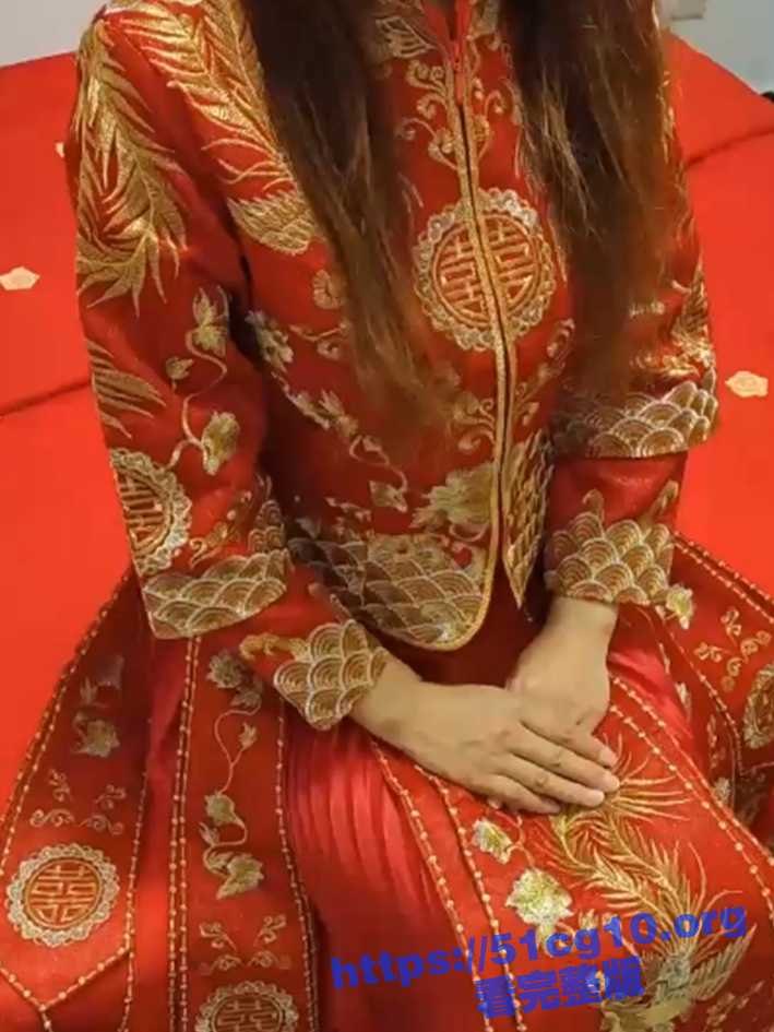 乱伦大神 大胸嫂子会喷水 新作 嫂子身上有古人的端庄大气 更有现代人的淫荡！