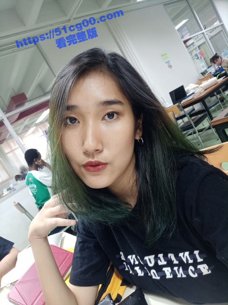 泰国人气模特 极致身材 myyangg 与男友性爱视图泄露 口爆吞精样样都玩的超嗨 轰动整个泰国！
