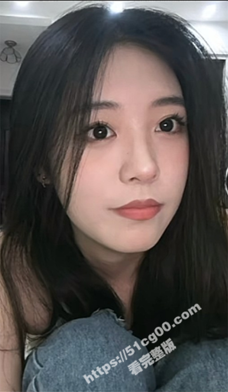 抖音网红 光阴荏苒，日本核污染后评论区叫大家不看日本AV，自己每天发一部自拍给大家