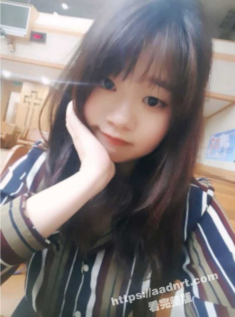 只要钱到位 谁都可以睡！厦门华侨大学小学妹 万可瑜 土豪哥怒砸一万块 终于同意开房啪啪！
