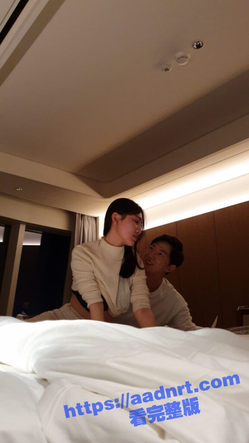 睡别人漂亮女友就是刺激！金先生约炮95后美女 大韩航空空姐 金智慧 韩国女人真的好温柔！
