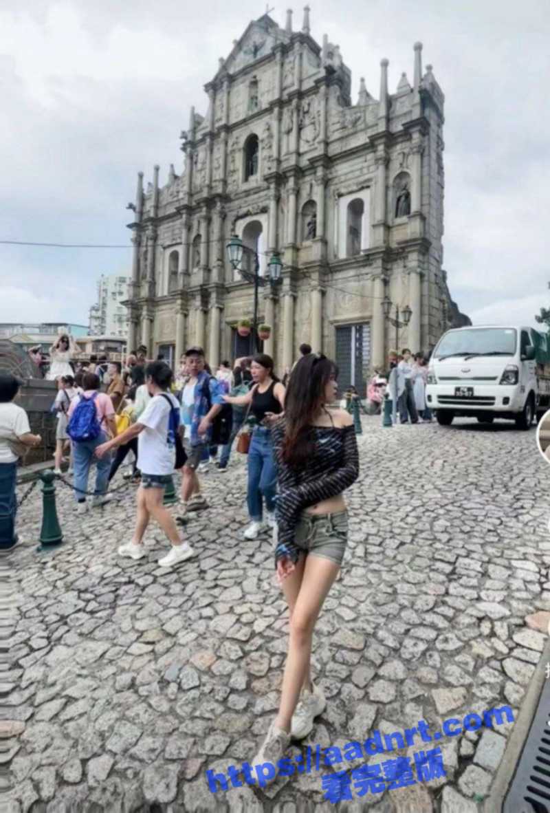女大学生睡教官逃避军训！女大学生为了逃避军训 与教官开房啪啪 只要跟教官搞了就能免去14天的军训