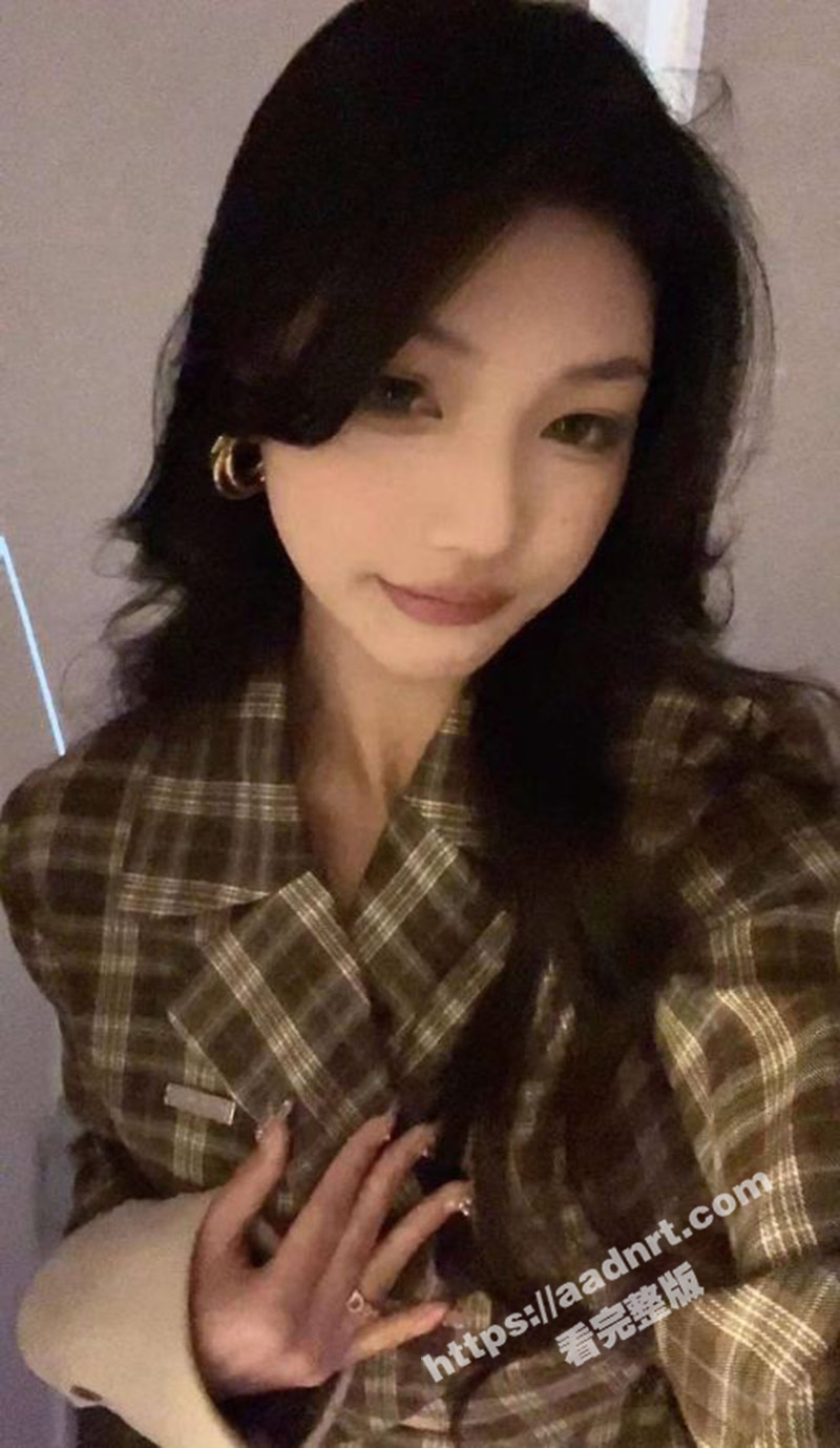 瓜友投稿曝光！浙江传媒学院美女 婷婷 与瓜友约炮视频流出！只为跟兄弟们炫耀装B
