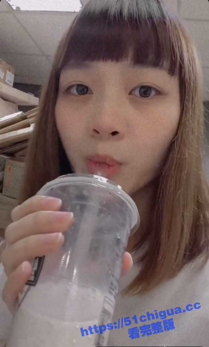 台湾情侣分手后各种啪啪自录视频被前男友全部曝光泄密！如此可爱的邻家妹妹床上却是个被调教的母狗！