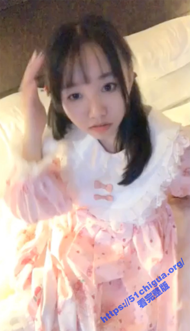 网爆门事件 河南大学 漫画社最全版 服洛丽塔萝莉coser 母狗潜质暴露无疑