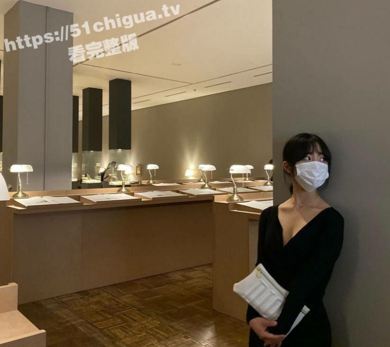 韩国气质反差婊美女 李智敏 喜欢卖弄风骚将自己的小穴视频发到TIKTOK曝光！