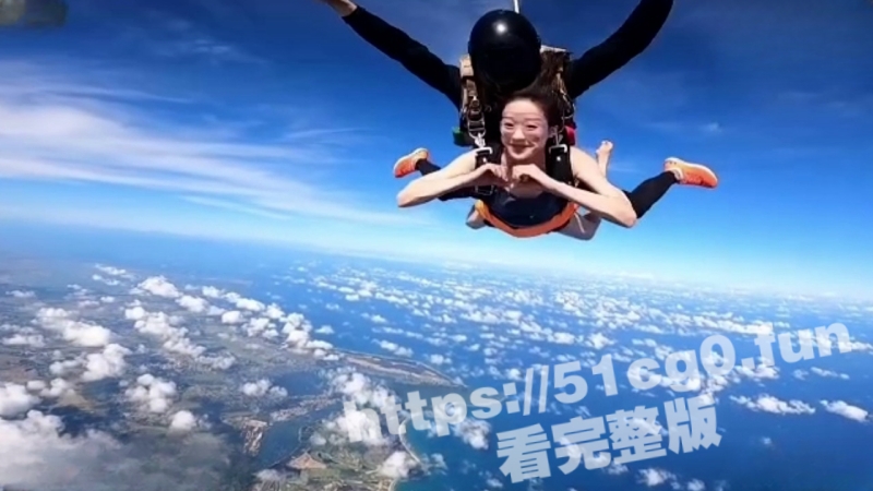 超级极品豹纹小姐姐被套路后主动口交无套做爱.00_00_14_23.Still087.jpg