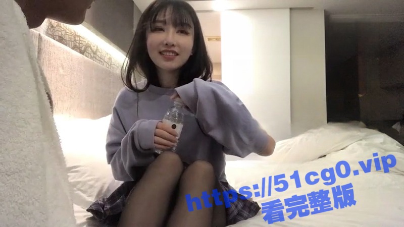 甜甜女孩似初恋！学古典舞的学生妹兼职外围 高质量一小时完整性爱视频 笑起来一对小酒窝超甜