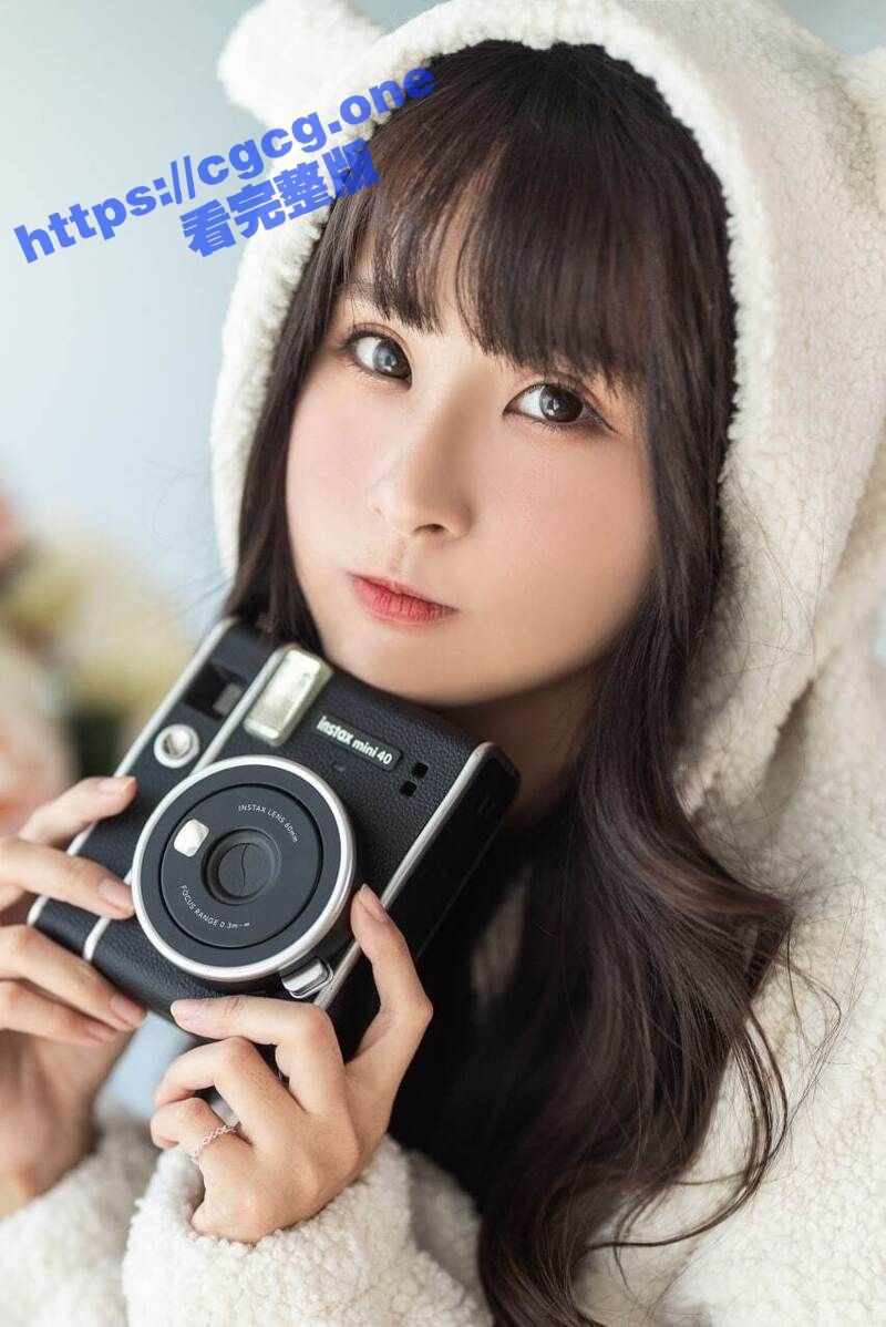 清纯宅男女神 泥泥汝niniru 11月份最新写真私拍！大长腿翘臀嫩胸 模特的身材就是耐人寻味！