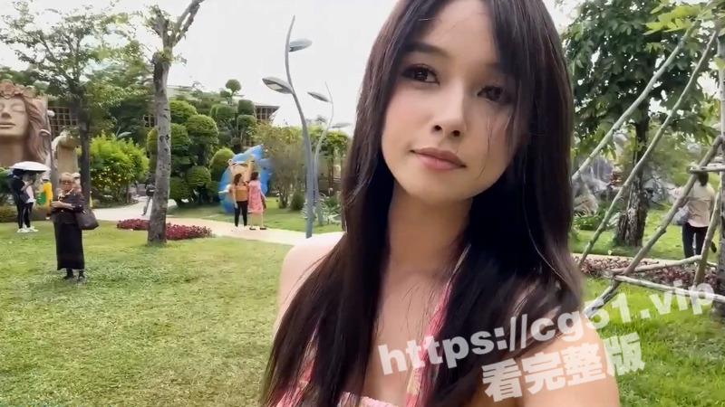 推特P站 华裔甜美女神 jasminej 户外露出 双头龙淫荡自慰 高潮喷水 付费私拍！