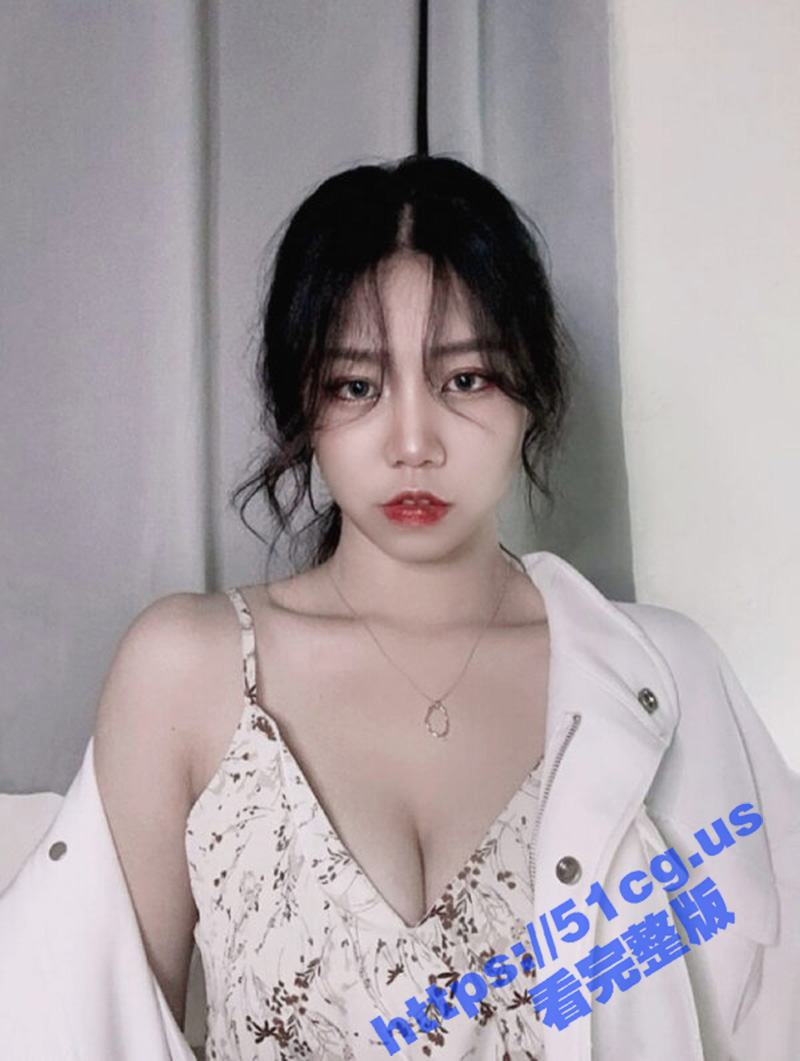 台湾 巨乳蜂腰长腿模特 Jsaie 自嗨片流出 光看那对巨乳已经沦陷