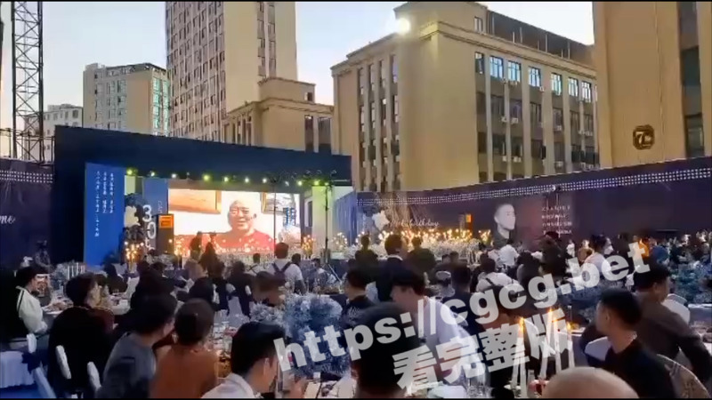 演员 杜旭东 曾为缅北电诈头目 白应苍 录庆生视频 今日发视频致歉 受朋友所托深感自责！