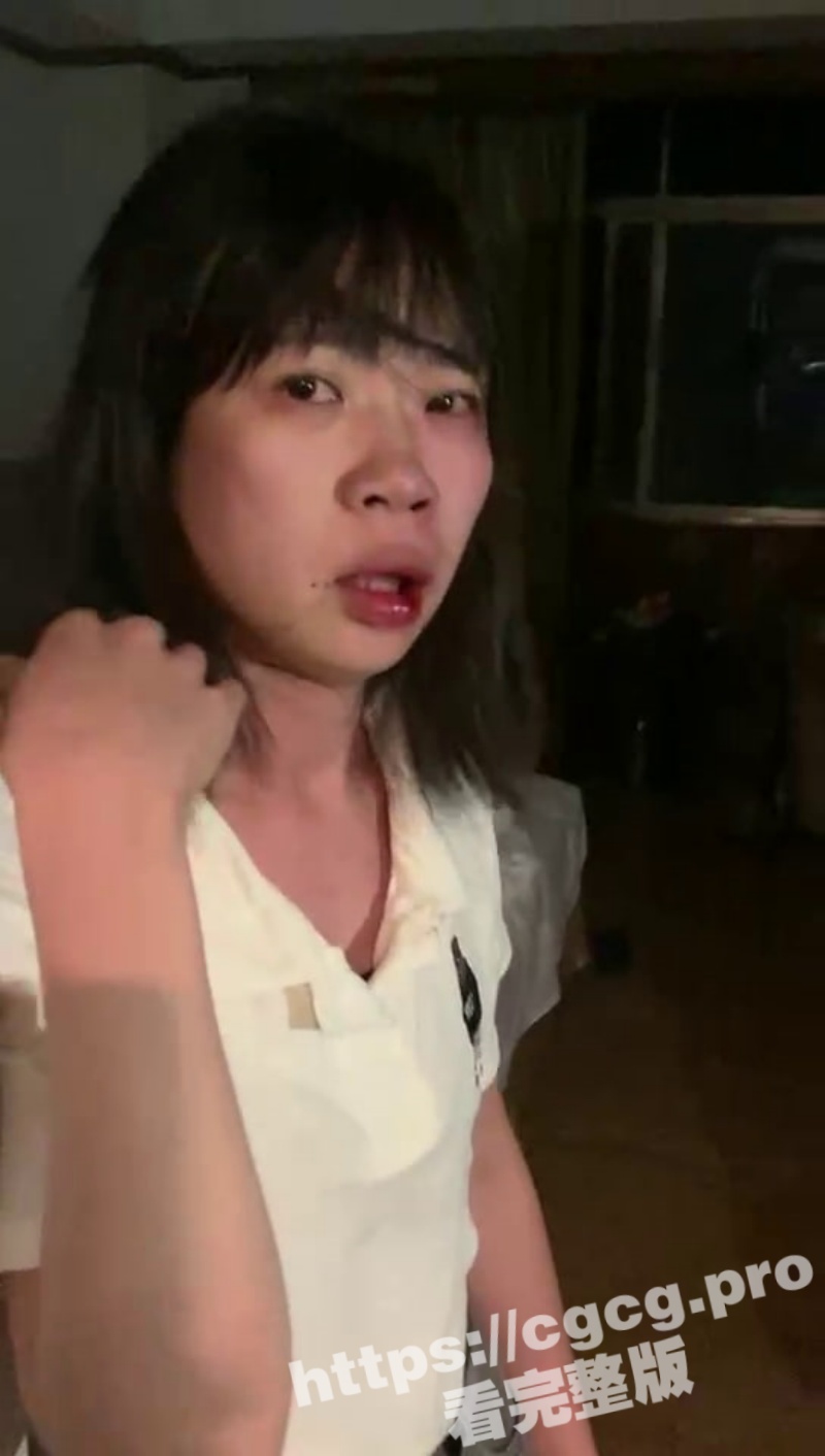 抓奸现场！潮汕排骨哥带兄弟 宾馆抓偷情骚妻 15分钟长视频完整版