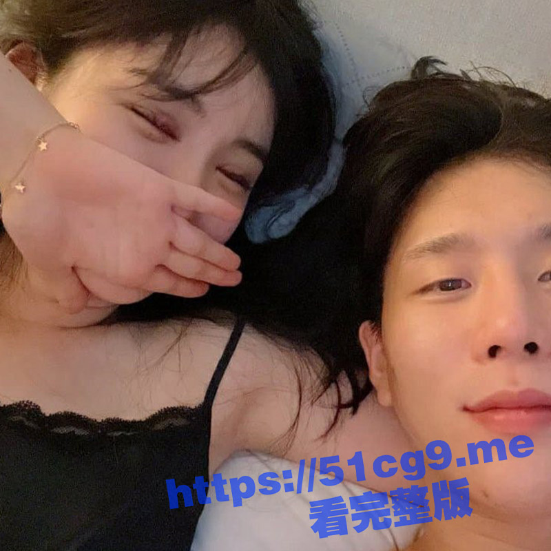 韩国情侣泄密！清纯可爱的大二小姐姐被前男友曝出私密照和性爱视频 乖巧听话 三洞已被开发