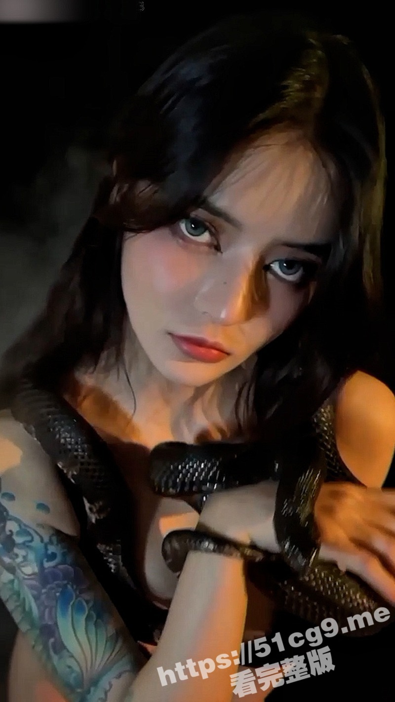 18(1)(1).jpg
