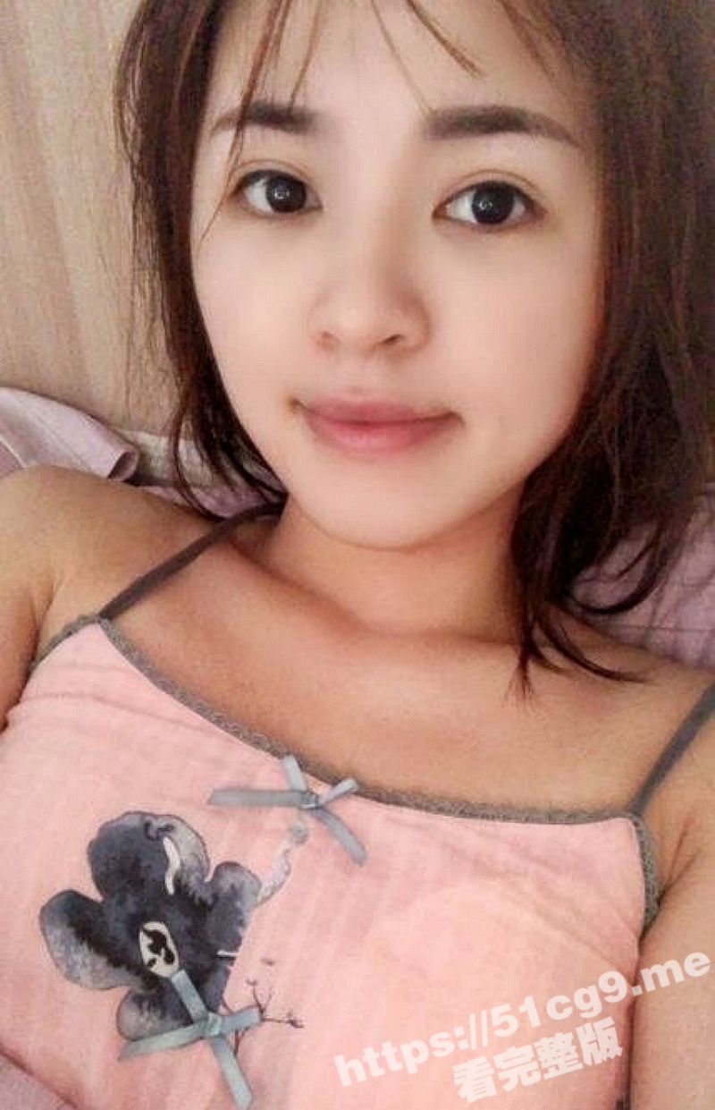 soul聊骚大眼睛高颜值美少妇 露脸裸聊网调 骚妹揉粉乳掰粉嫩淫穴