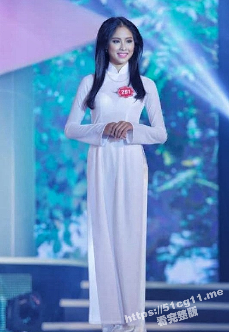 越南胡志明市医药大学学生 环球小姐 Vo Hong Ngoc Hue 极品性爱床战被渣男泄密！