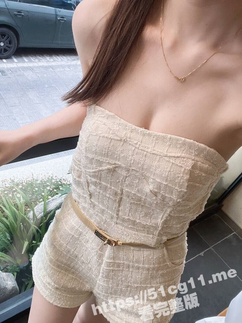 顶级约炮大神 专约00后嫩妹子 萝莉 洛丽塔 JK 仙女裙 嫩鲍 每个妹子真的都是嫩出水的那种