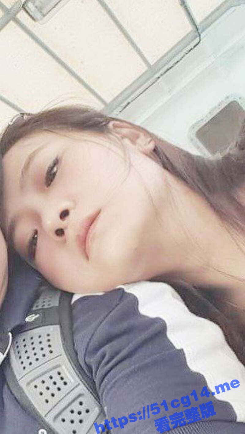 高颜值风韵犹存极品少妇 网约炮友到酒店做爱 最喜爱女上位做爱 很容易高潮！