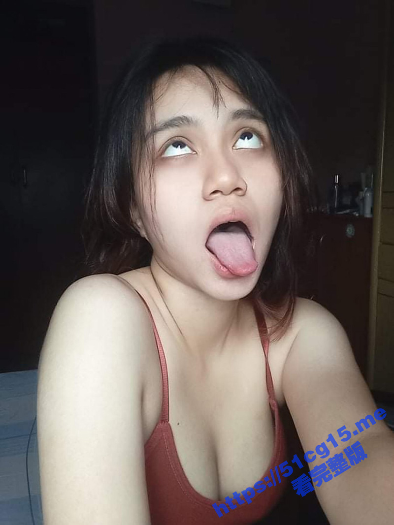 越南 大奶反差婊美女和男友自拍性爱视频泄漏 天然大奶非常晃眼