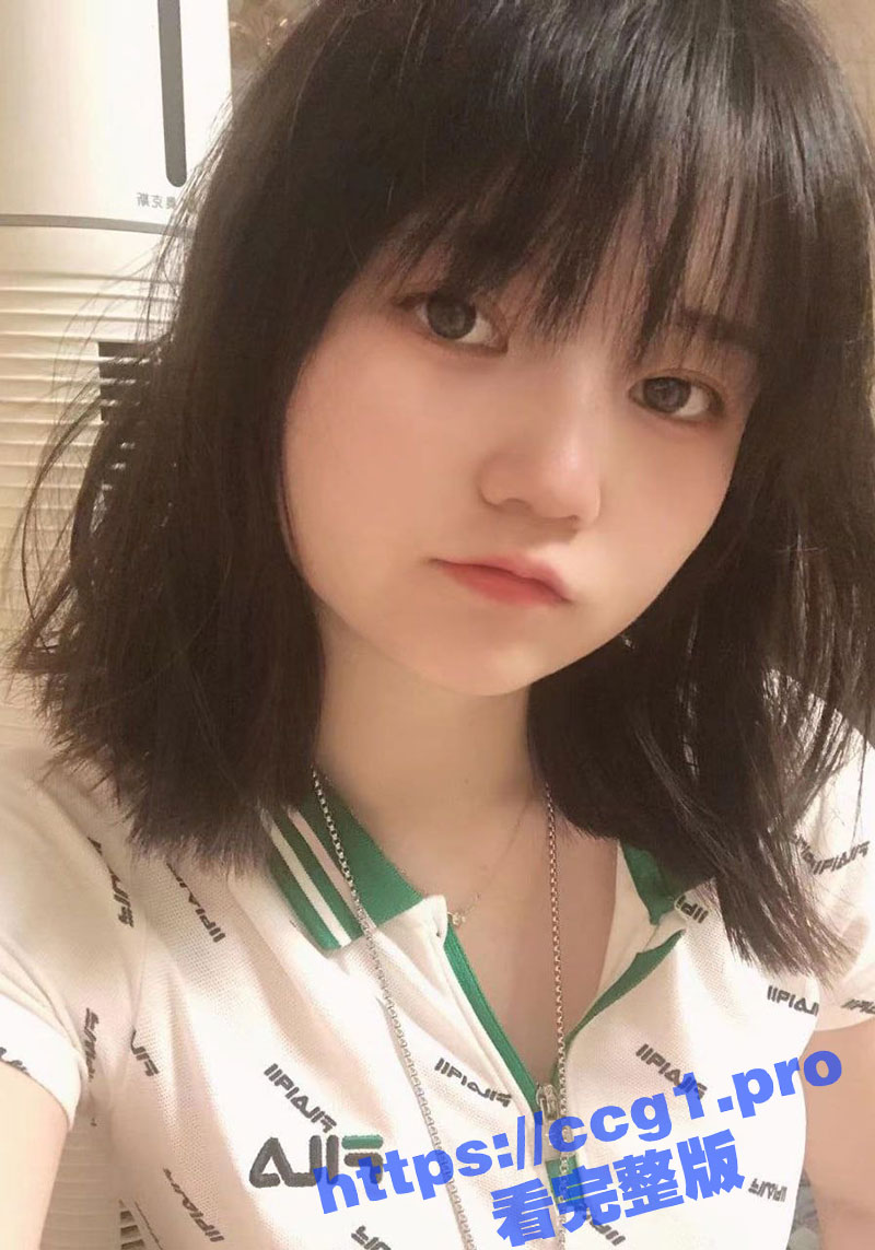 温州医科大学巨乳二次元学妹 王咏晴 被炮友调教成反差母狗 肥臀巨乳骚到没边！