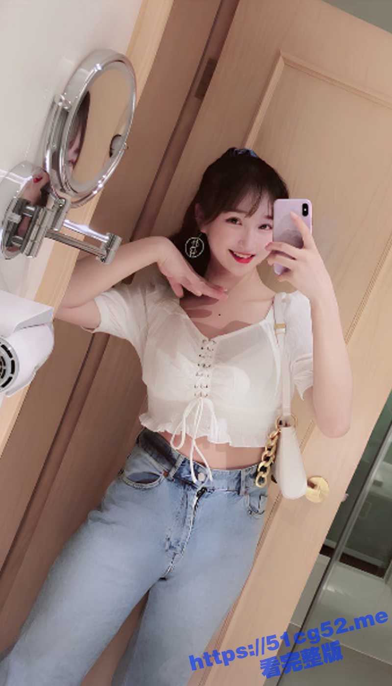 长沙小情侣自拍泄露 小美女吃着鸡就不愿意松口了 娇小性感的身材配上男友大屌极具反差！
